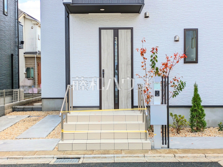 4号棟 玄関 【西東京市芝久保町3丁目】/撮影日2025/11/10