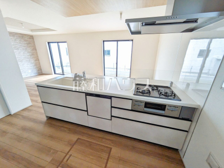 5号棟 キッチン 【西東京市芝久保町3丁目】/撮影日2025/09/30