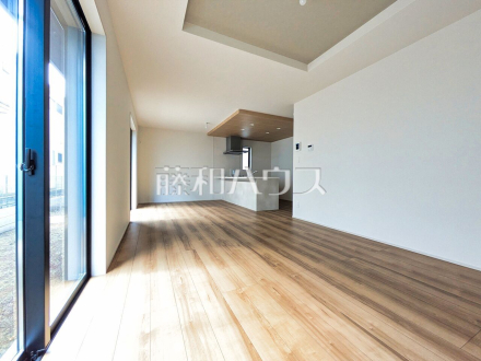 5号棟 リビング 【西東京市芝久保町3丁目】/撮影日2025/09/30