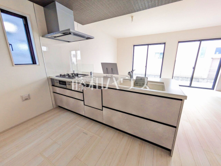 6号棟 キッチン 【西東京市芝久保町3丁目】/撮影日2025/09/30