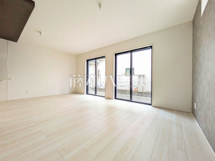 6号棟 リビング 【西東京市芝久保町3丁目】/撮影日2025/09/30