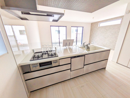 6号棟 キッチン 【西東京市芝久保町3丁目】/撮影日2025/09/30