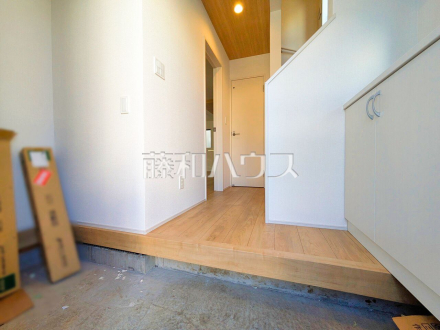 9号棟 玄関【西東京市芝久保町3丁目】/撮影日2025/10/30