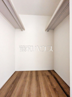 12号棟 ウォークインクローゼット 【西東京市芝久保町3丁目】/撮影日2025/06/26