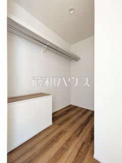 12号棟 ウォークインクローゼット 【西東京市芝久保町3丁目】/撮影日2025/06/26