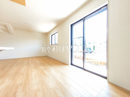 14号棟 リビング 【西東京市芝久保町3丁目】/撮影日2025/06/27