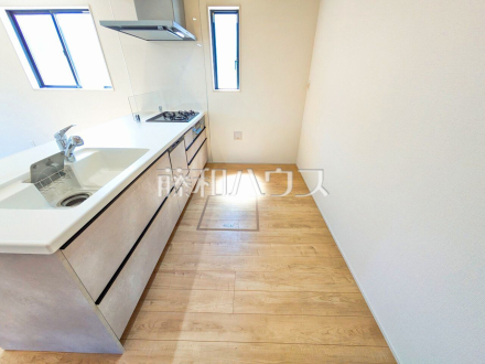 17号棟 キッチン 【西東京市芝久保町3丁目】/撮影日2025/07/25