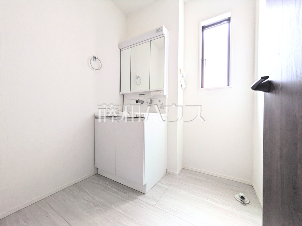 洗面室 【小平市天神町1丁目】 洗面室 【小平市天神町1丁目】