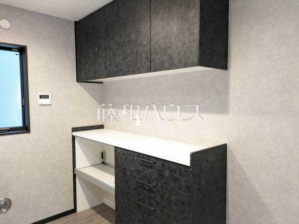 カップボード付きで収納もバッチリ!家事がはかどりそうですね。 【清瀬市中里5丁目】 カップボード付きで収納もバッチリ!家事がはかどりそうですね。 【清瀬市中里5丁目】