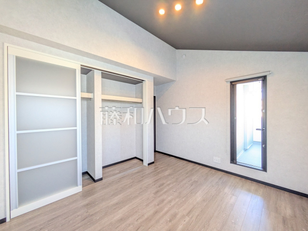 部屋の雰囲気や広さ・眺望・間取りの使い勝手など、是非一度、ご自身の目で確かめてみてください。 【清瀬市中里5丁目】
部屋の雰囲気や広さ・眺望・間取りの使い勝手など、是非一度、ご自身の目で確かめてみてください。 【清瀬市中里5丁目】