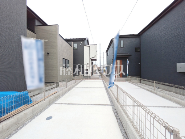 現場風景 【日野市旭が丘5丁目】 現場風景 【日野市旭が丘5丁目】