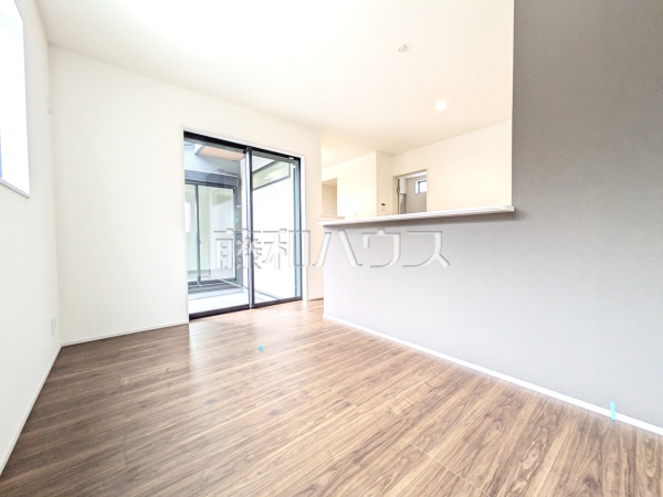 1号棟 リビング 【日野市旭が丘5丁目】 1号棟 リビング 【日野市旭が丘5丁目】