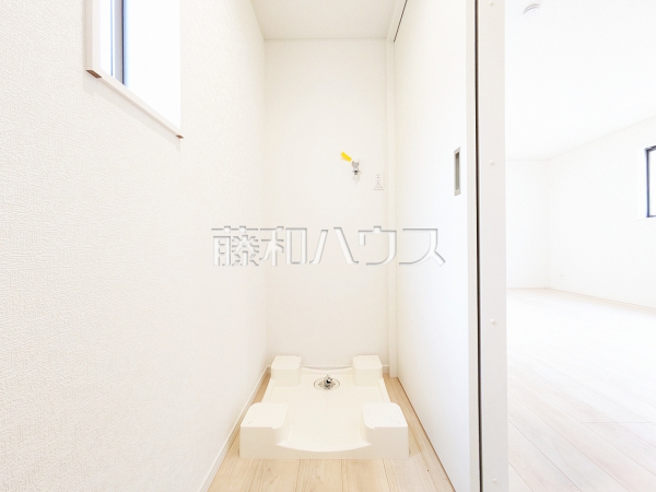 洗濯機置き場 【新座市片山1丁目】 洗濯機置き場 【新座市片山1丁目】