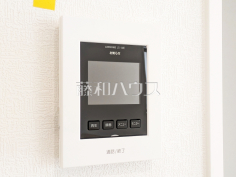 TVモニター付きインターホン 【新座市片山1丁目】訪問者がわかるTVモニター付インターホンは、お子様のお留守番にも活躍するかも?! TVモニター付きインターホン 【新座市片山1丁目】訪問者がわかるTVモニター付インターホンは、お子様のお留守番にも活躍するかも?!