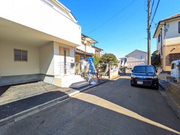 接道状況および現場風景 【新座市片山1丁目】 接道状況および現場風景 【新座市片山1丁目】