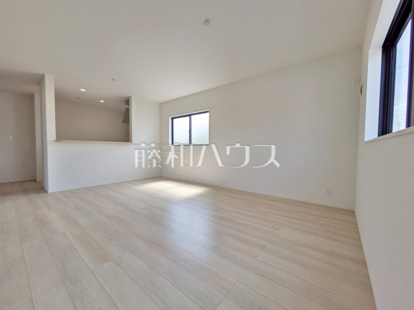 1号棟 リビング 【春日井市穴橋町3丁目】 1号棟 リビング 【春日井市穴橋町3丁目】