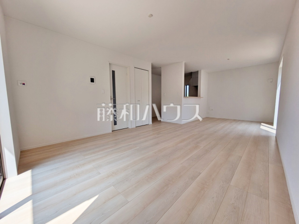 2号棟 リビング 【春日井市穴橋町3丁目】 2号棟 リビング 【春日井市穴橋町3丁目】