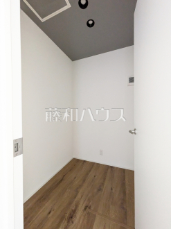 納戸 【八王子市元本郷町4丁目】/撮影日2026/08/24