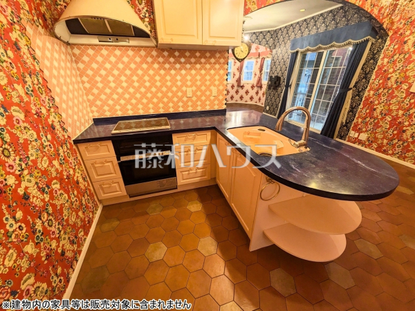 キッチン 【府中市八幡町2丁目】動線が短いL字型キッチンで、準備も料理もテキパキとはかどります! キッチン 【府中市八幡町2丁目】動線が短いL字型キッチンで、準備も料理もテキパキとはかどります!