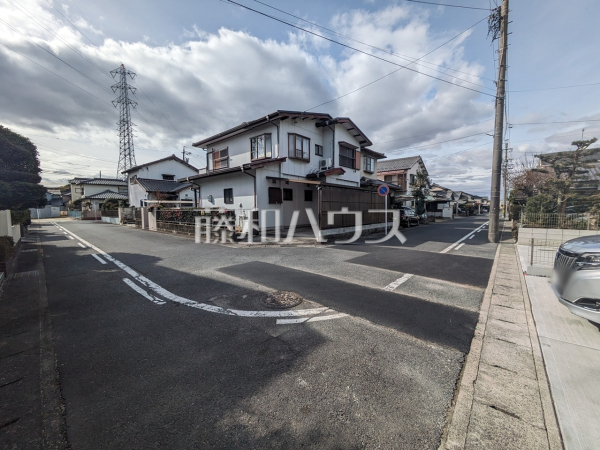 接道状況および現場風景 【小牧市安田町】 接道状況および現場風景 【小牧市安田町】