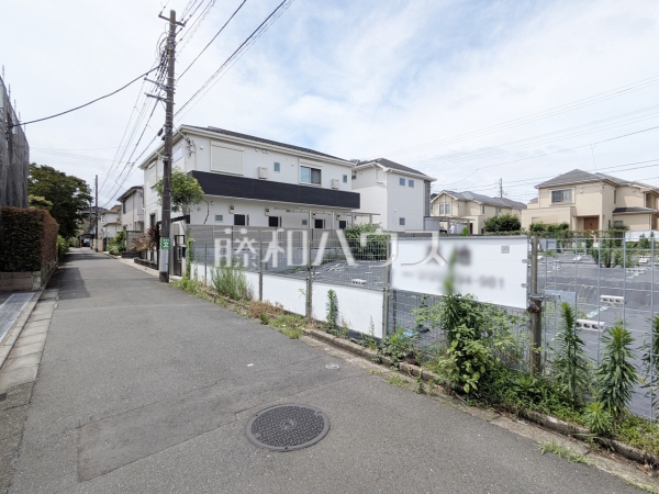 接道状況および現場風景 【三鷹市上連雀4丁目】 接道状況および現場風景 【三鷹市上連雀4丁目】