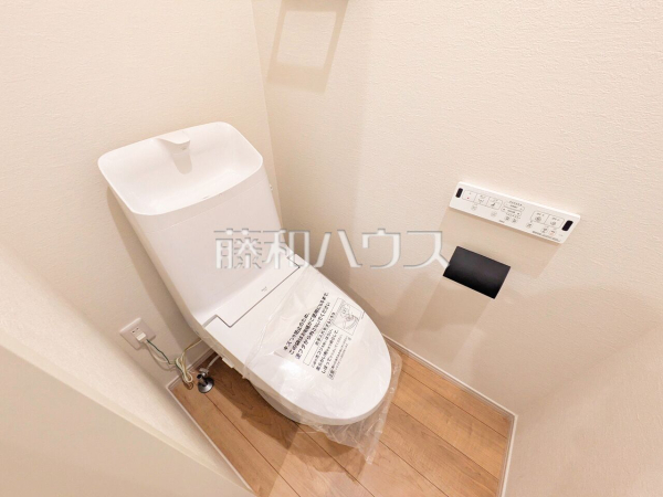 トイレ 【練馬区春日町2丁目】 トイレ 【練馬区春日町2丁目】