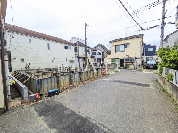 接道状況および現場風景 【所沢市榎町】平日のご案内も可能です。まずはお気軽にお問合せ下さいませ。 接道状況および現場風景 【所沢市榎町】平日のご案内も可能です。まずはお気軽にお問合せ下さいませ。