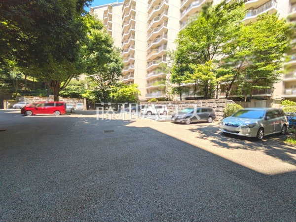 駐車場 【みはらしの家 C棟】 駐車場 【みはらしの家 C棟】