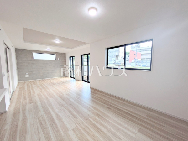 1号棟 リビング 【八王子市兵衛2丁目】 1号棟 リビング 【八王子市兵衛2丁目】