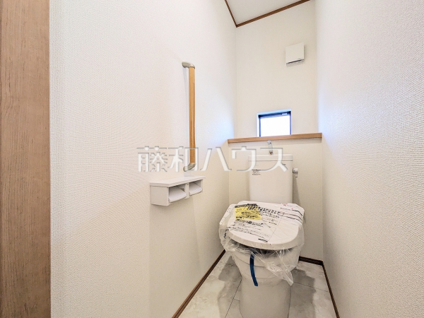 F号棟 トイレ 【東大和市狭山4丁目】 F号棟 トイレ 【東大和市狭山4丁目】