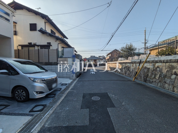 接道状況および現場風景 【春日井市中央台6丁目】 接道状況および現場風景 【春日井市中央台6丁目】