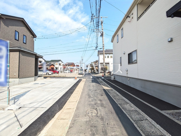 接道状況および現場風景 【西春日井郡豊山町大字青山】 接道状況および現場風景 【西春日井郡豊山町大字青山】