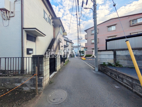 ≪接道状況≫物件の事、諸費用の事など、小さな疑問も、お気軽にご連絡・ご相談下さい。 【調布市西つつじケ丘3丁目】 ≪接道状況≫物件の事、諸費用の事など、小さな疑問も、お気軽にご連絡・ご相談下さい。 【調布市西つつじケ丘3丁目】