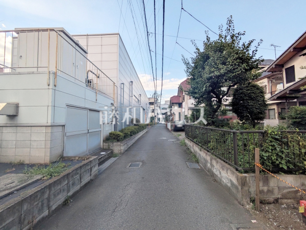 ≪接道状況)≫キテラタウン 調布まで徒歩3分(約220m)!この距離にスーパーがあると買い忘れなどあったときにも助かりますね。【調布市西つつじケ丘3丁目】 ≪接道状況)≫キテラタウン 調布まで徒歩3分(約220m)!この距離にスーパーがあると買い忘れなどあったときにも助かりますね。【調布市西つつじケ丘3丁目】