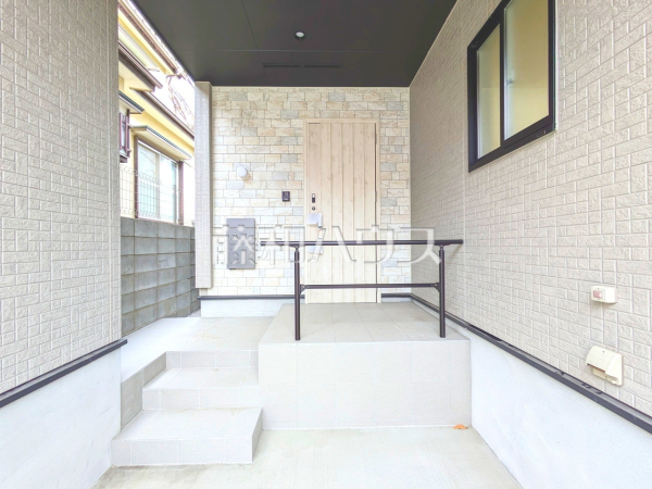 玄関 【富士見市大字水子】 玄関 【富士見市大字水子】