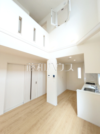 リビング 【富士見市大字水子】 リビング 【富士見市大字水子】