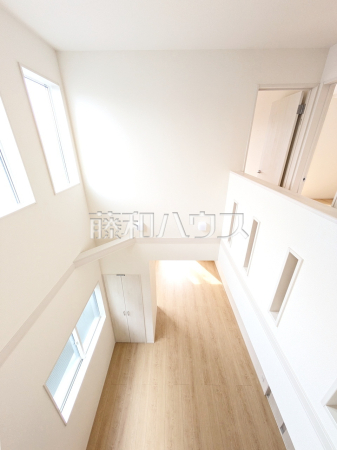 リビング(2階からの景色) 【富士見市大字水子】 リビング(2階からの景色) 【富士見市大字水子】