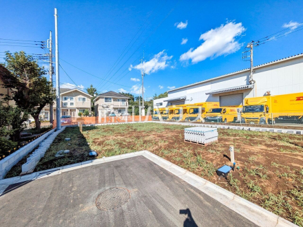 ≪現地外観≫我が家に合った暮らしを追及できるフリープランの分譲地です。ぜひ皆様の「こんな家に住みたい!」をお聞かせ下さい。 【府中市多磨町2丁目】/撮影日2025/09/07