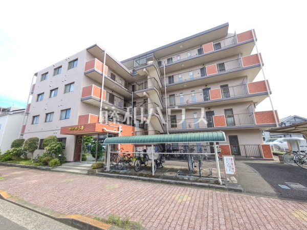 西武拝島線『東大和市』駅 徒歩17分!物件の事、諸費用の事など、小さな疑問もお気軽にご連絡・ご相談下さい。【セザール小平】外観 西武拝島線『東大和市』駅 徒歩17分!物件の事、諸費用の事など、小さな疑問もお気軽にご連絡・ご相談下さい。【セザール小平】外観