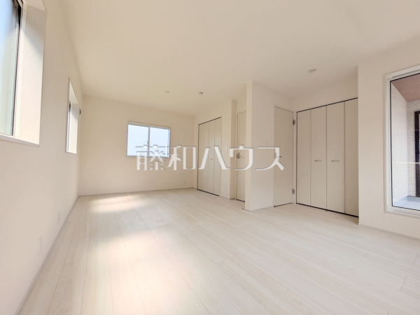 1号棟 居室 【志木市上宗岡1丁目】
部屋の雰囲気や広さ・眺望・間取りの使い勝手など、是非一度、ご自身の目で確かめてみてください。 1号棟 居室 【志木市上宗岡1丁目】
部屋の雰囲気や広さ・眺望・間取りの使い勝手など、是非一度、ご自身の目で確かめてみてください。