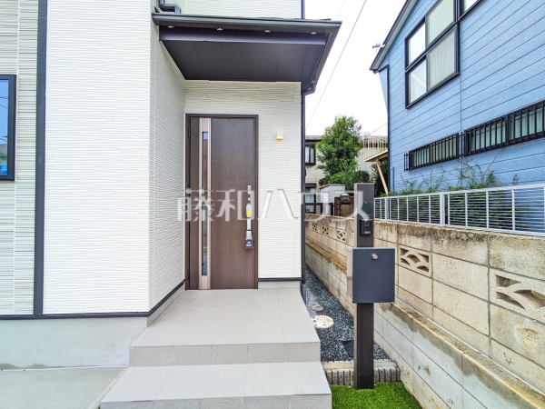 A号棟 玄関 【小金井市東町2丁目】 A号棟 玄関 【小金井市東町2丁目】