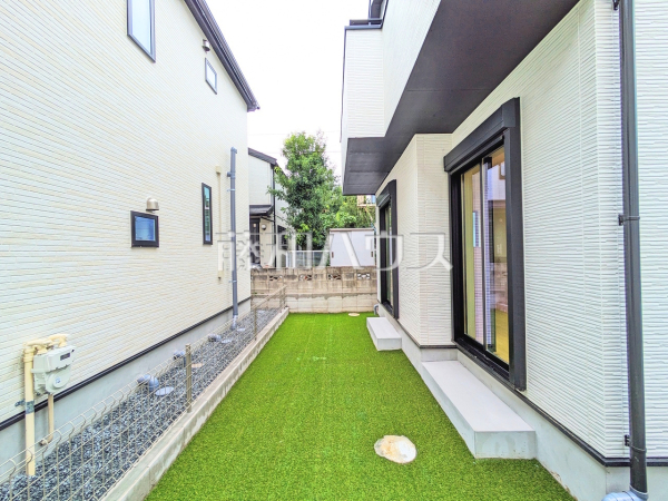 A号棟 玄関 【小金井市東町2丁目】 A号棟 玄関 【小金井市東町2丁目】