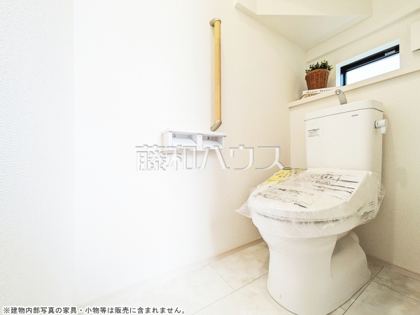 A号棟 トイレ 【小金井市東町2丁目】
きれいでさわやか、ウォシュレット付きトイレ A号棟 トイレ 【小金井市東町2丁目】
きれいでさわやか、ウォシュレット付きトイレ