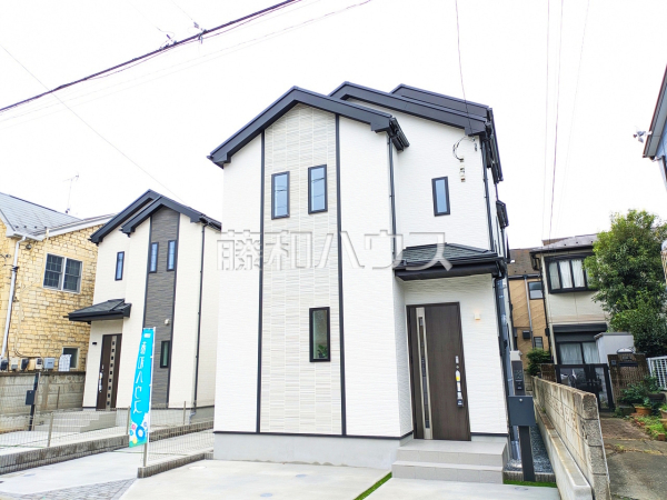 A号棟 外観 【小金井市東町2丁目】
生活に溶け込むシンプルなデザインの外観が魅力の新邸です。 A号棟 外観 【小金井市東町2丁目】
生活に溶け込むシンプルなデザインの外観が魅力の新邸です。