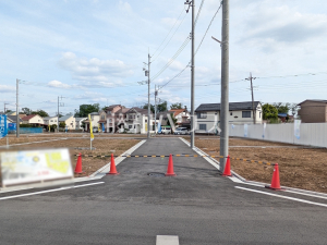 接道状況および現場風景