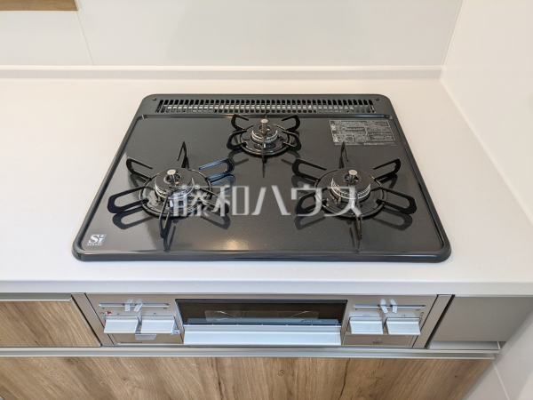 2号棟 3口ガスコンロ 【福岡市南区鶴田4丁目】 2号棟 3口ガスコンロ 【福岡市南区鶴田4丁目】