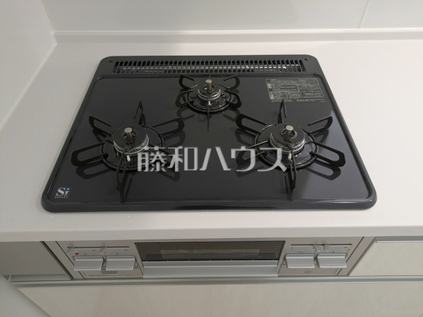 3号棟 3口ガスコンロ 【福岡市南区鶴田4丁目】 3号棟 3口ガスコンロ 【福岡市南区鶴田4丁目】