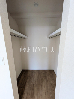 10号棟 ウォークインクローゼット 【東久留米市前沢2丁目】/撮影日2025/10/24