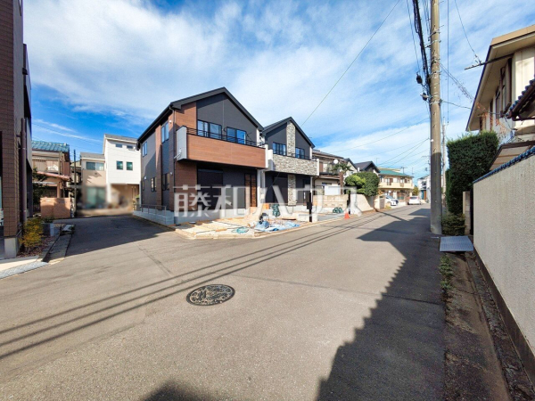 接道状況および現場風景 【所沢市北所沢町】平日のご案内も可能です。まずはお気軽にお問合せ下さいませ。 接道状況および現場風景 【所沢市北所沢町】平日のご案内も可能です。まずはお気軽にお問合せ下さいませ。