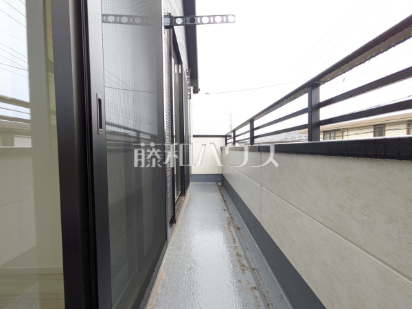 1号棟 バルコニー 【所沢市北所沢町】 1号棟 バルコニー 【所沢市北所沢町】